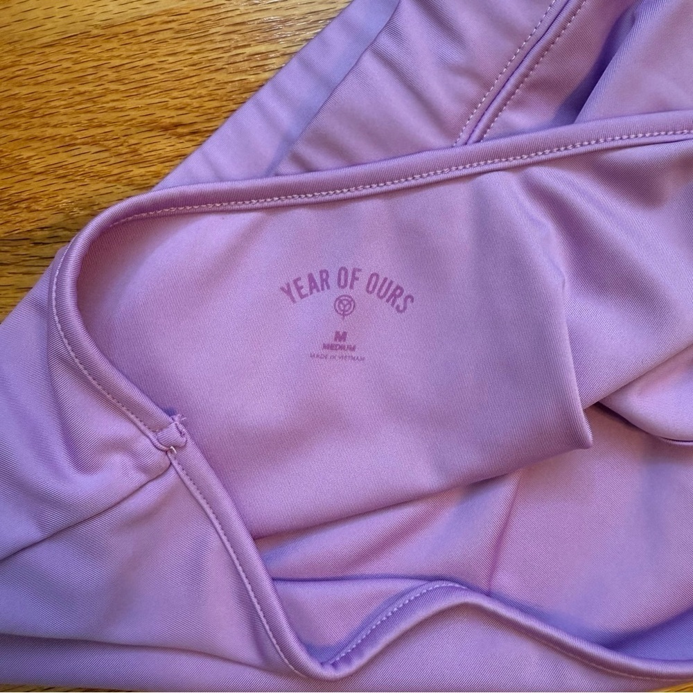 YEAR OF OURS Robin Tulip Purple Activewear Set Sports Bra & Leggings Sz Medium - Picture 10 of 13